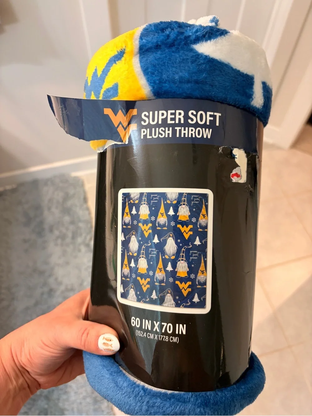 Super Soft Plush Throw Blanket - West Virginia Mountaineers Blue & Gold